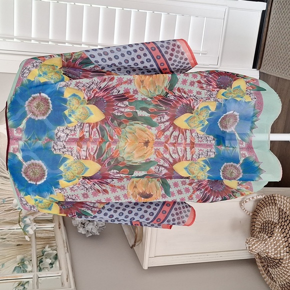 [L] Anthro/Dream daily sheer chiffon top - Picture 4 of 9